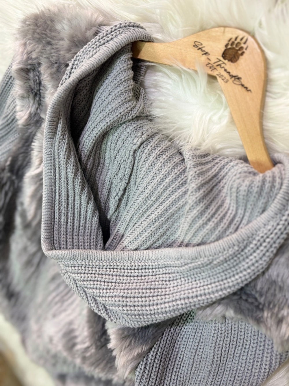 Like New [Michael Kors] Silver Gray Grey Faux Fur Hooded Sweater Jacket | Medium - Picture 5 of 15